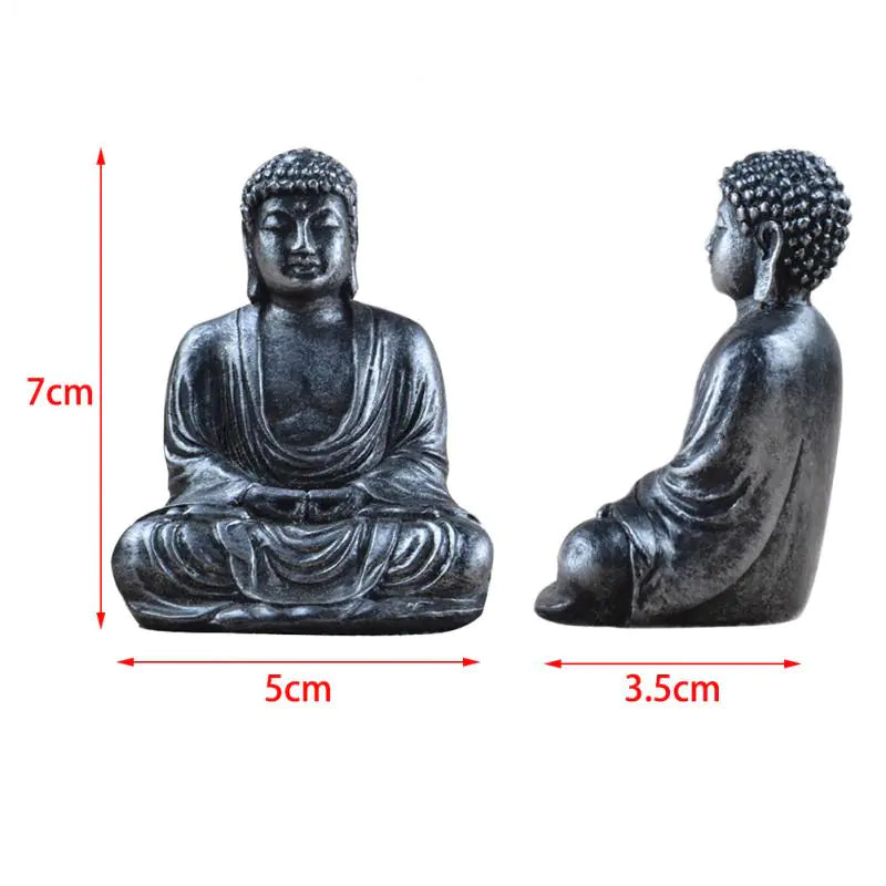 Creative resin Buddha figurine in gold and silver finishes, small meditation statue for home decor and spiritual decoration, 6.3cm Buddhist ornament